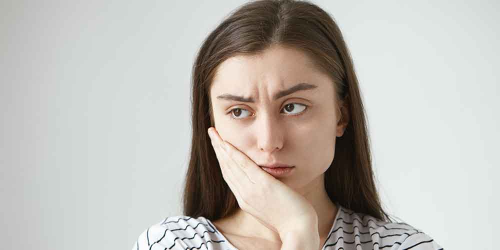 Causes of Morning Jaw Pain: Understand Why You Wake Up Uncomfortable!